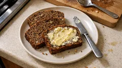 Hiivaton filmjölkileipä vuoassa – sekoita taikina ja paista ilman kohotusta